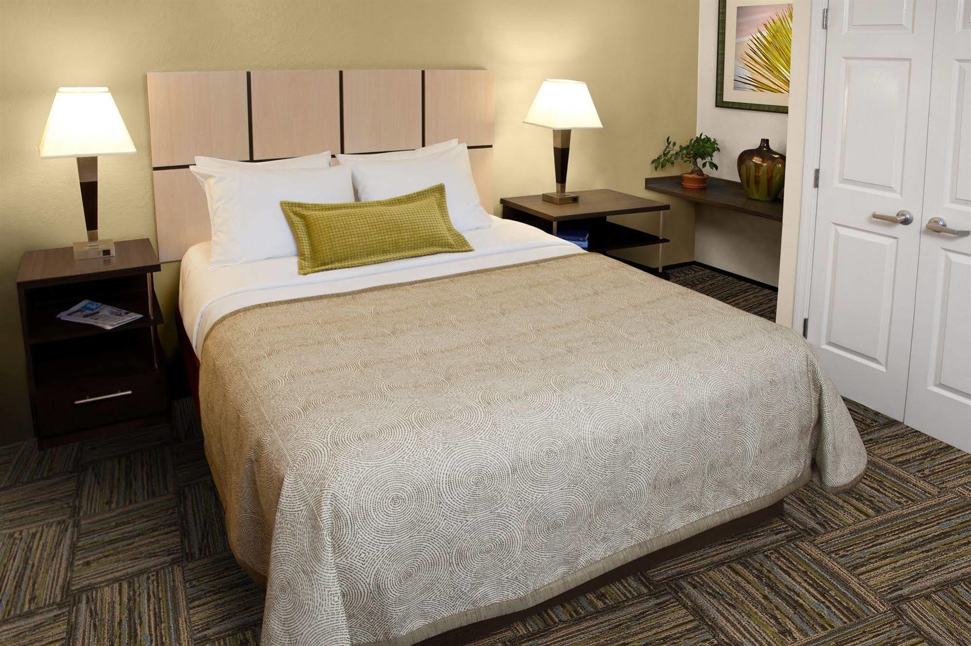 Sonesta Simply Suites Chicago Уокиган Номер фото